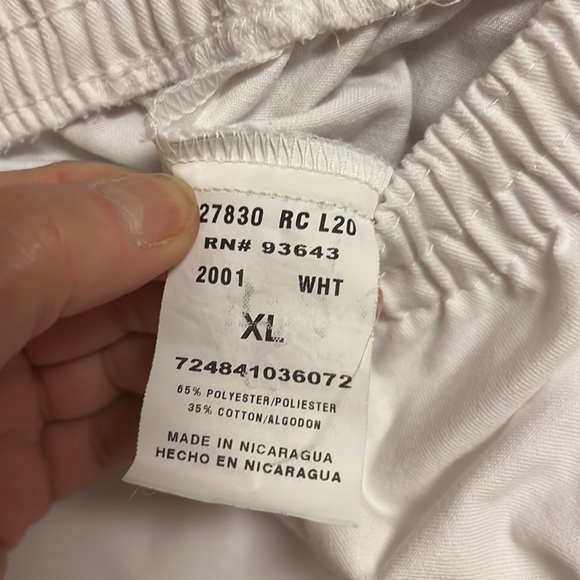 Women’s white uniform pants. Size XL - Picture 3 of 3